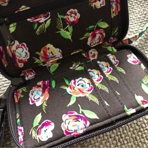 Vera Bradley Wristlet Wallet ID Holder. New without tags.